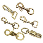 Karabinerhaken aus Messing
